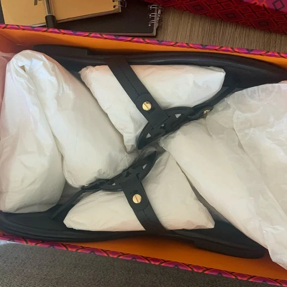 Tory Burch Black Miller Leather Sandals - Picture 3 of 15